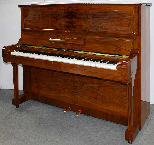 Klavier-Steinway-V-125-Nuss-pol-298228-1-a